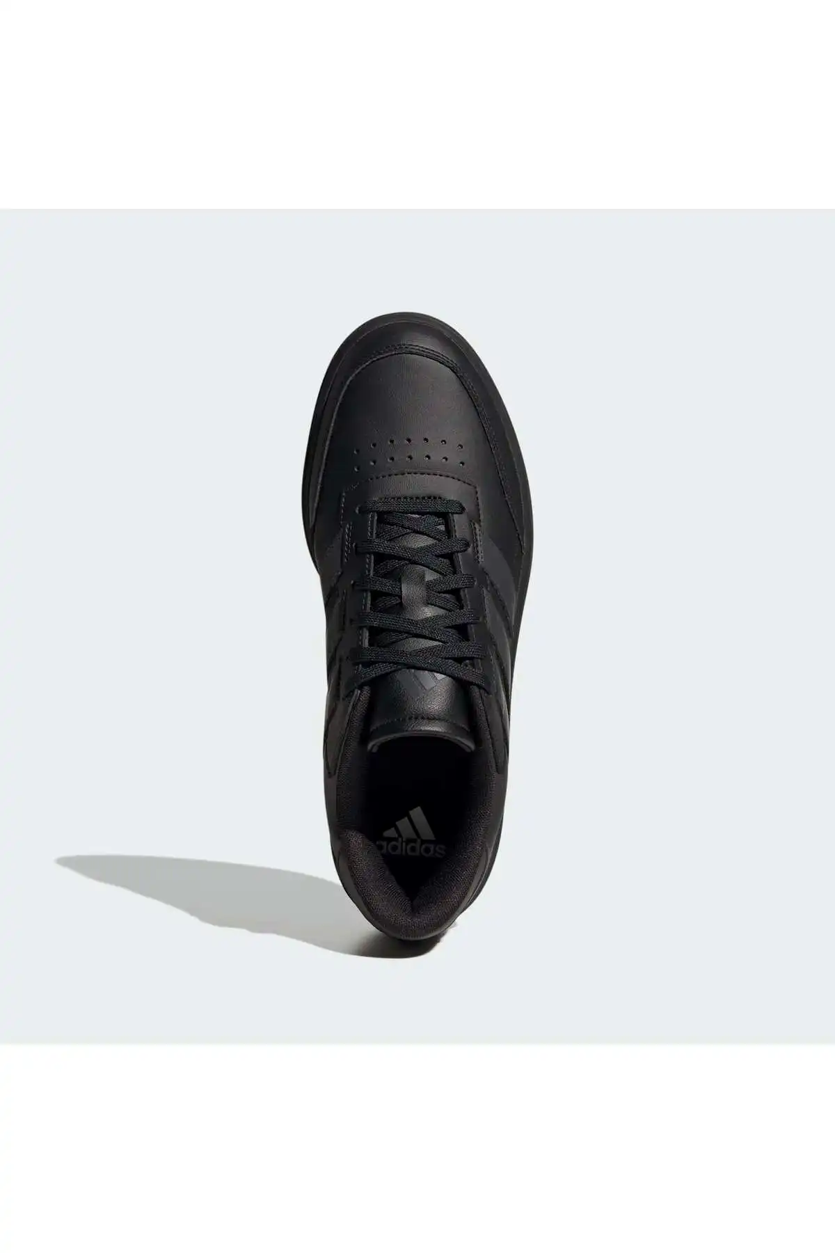 کفش اسپورت مردانه مدل جدید پاییز  2025  برند  adidas به رنگ  سیاه هسته
