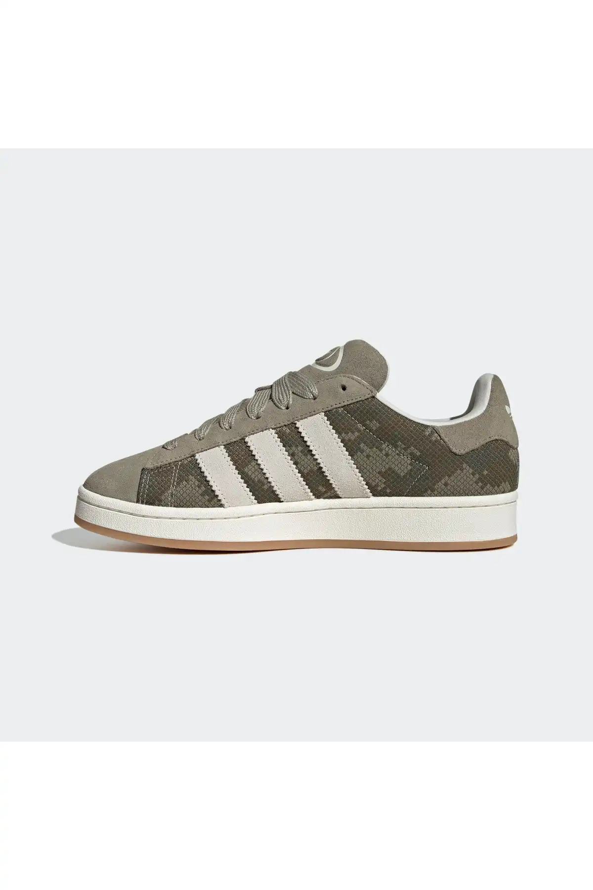کفش اسپورت مردانه مدل جدید پاییز  2025  برند  adidas به رنگ  سبز