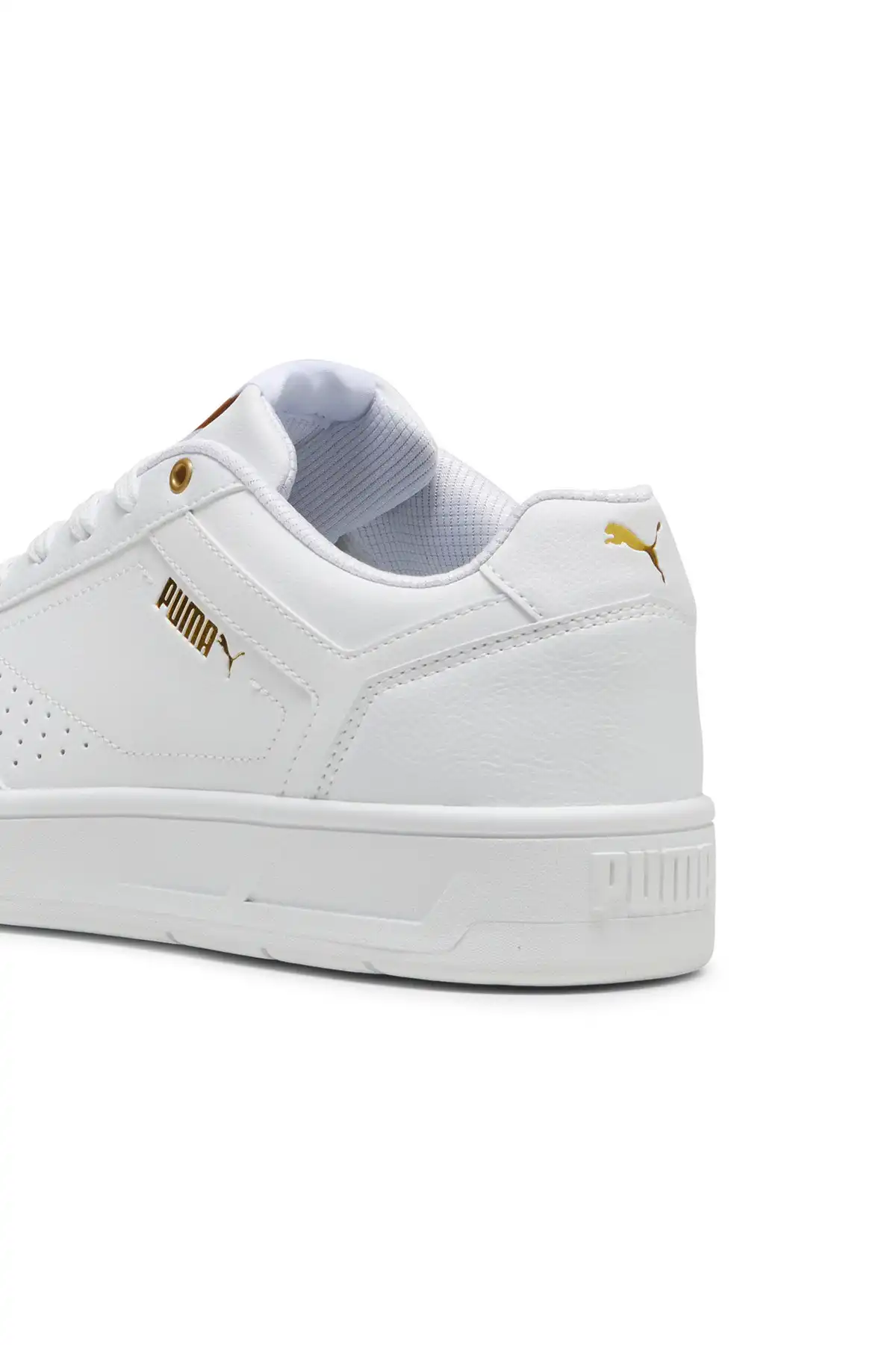 کفش اسپورت مردانه مدل جدید پاییز  2025  برند  Puma به رنگ  سفید
