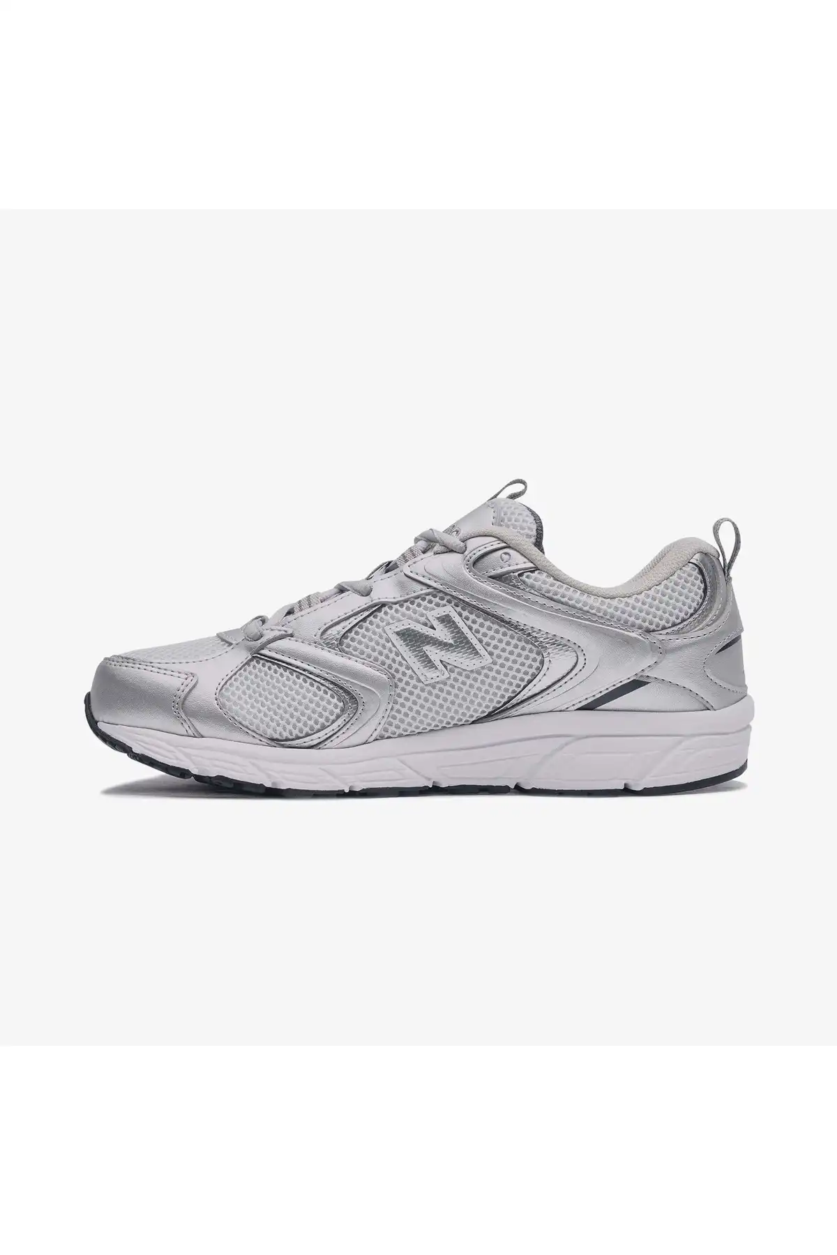 کفش اسپورت مردانه مدل جدید پاییز  2025  برند  New Balance به رنگ  خاکستری تیره