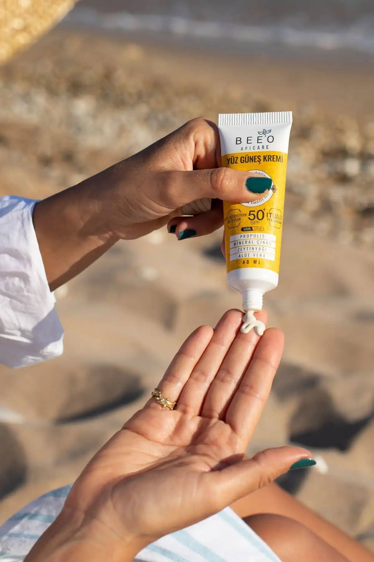 ضد آفتاب صورت Apicare Propolis 50 Spf برند   Beeo(beeo) به رنگ   در دسته ضد آفتاب