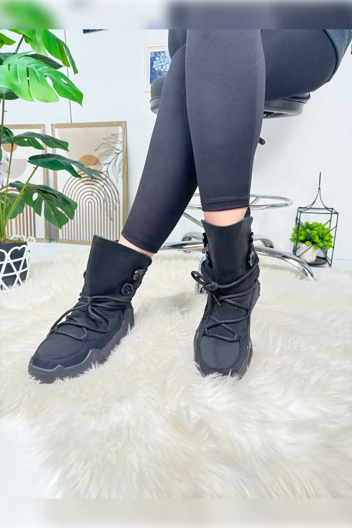 چکمه های برفی زنانه روزانه چکمه های زیره ضخیم با خز در داخل بوتی دکمه دار چرمی Nubuck 501 برند   Nstil ( Nstyle )  به رنگ  مشکی