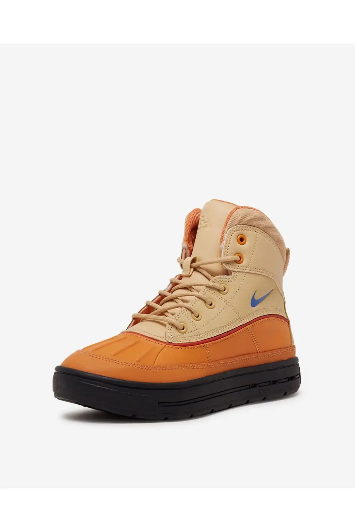 چکمه Woodside 2 High (ACG). برند   Nike به رنگ  زرد در دسته بوت مردانه
