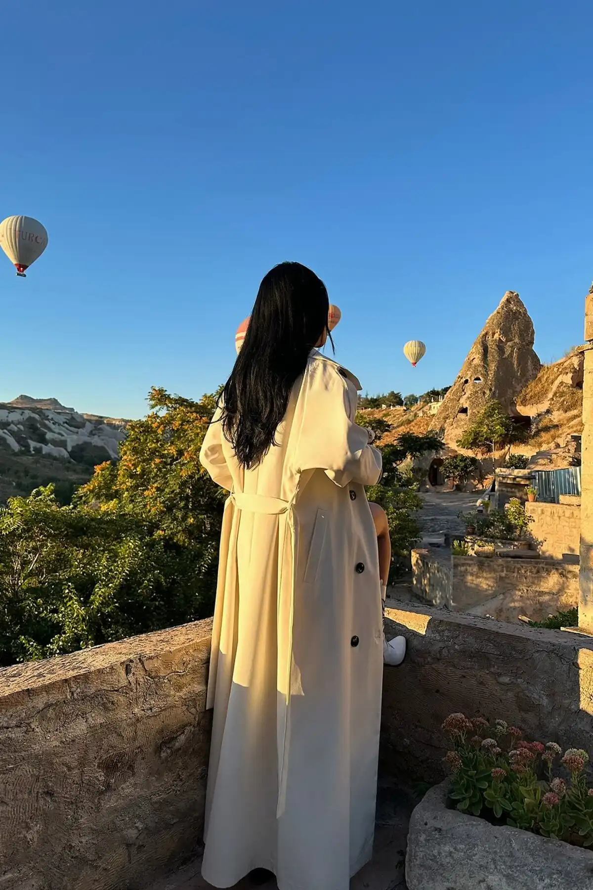 بارانی و ترنچ کت کت زنانه مدل جدید پاییز 2025 اورجینال ترکیه برند  TANISA ( تشخیص )  به رنگ  اگزرو