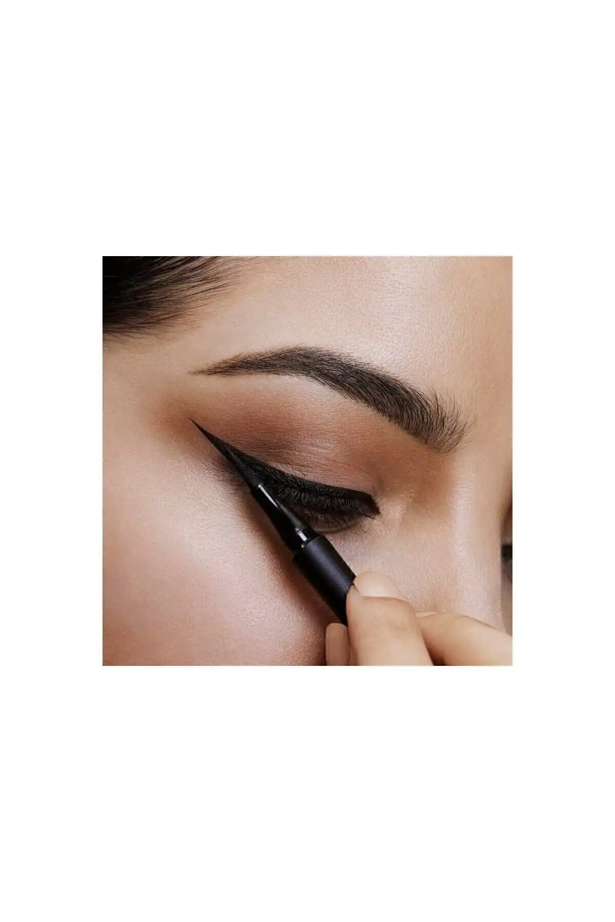 خط چشم مشکی - Hyper Precise All Day خط چشم مشکی مات 3600531502768 برند   Maybelline New York(میبلین نیویورک) به رنگ  مشکی