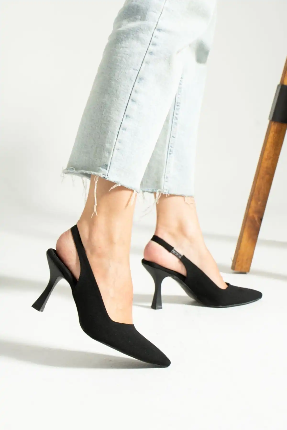 کفش مجلسی زنانه اصل ترکیه مدل جدید 2025  برند   DUXAL SHOES(کفش دوکسال) به رنگ  سیاه