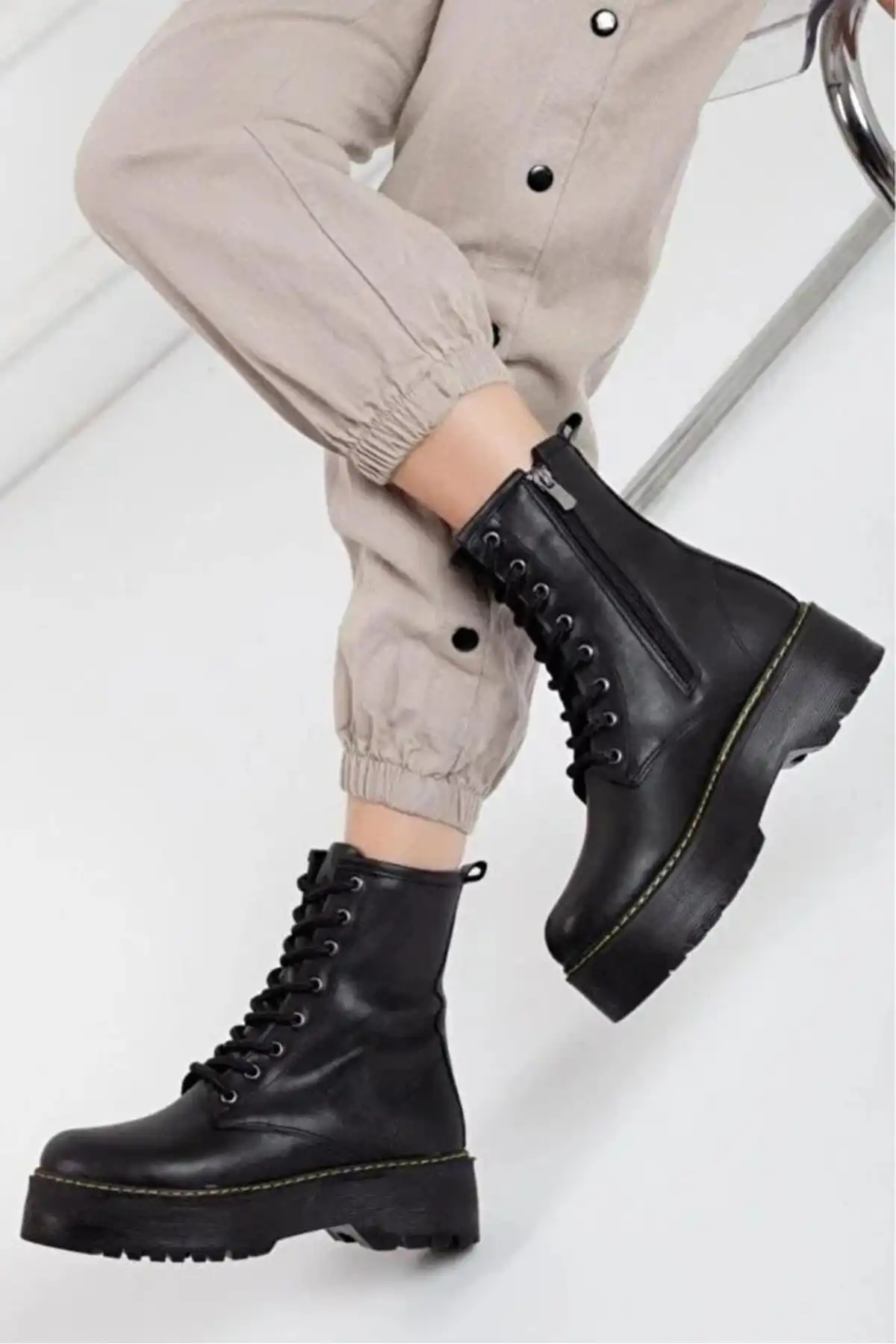 چکمه های ارتوپدی چرمی زنانه مشکی برند   duhem shoes ( کفش دوهم )  به رنگ  مشکی